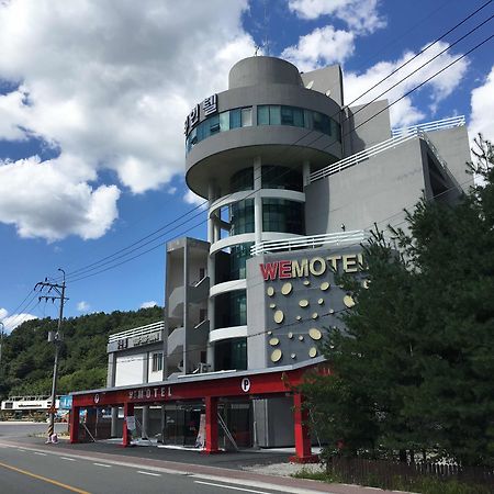 We Motel Pyeongchang Exteriör bild